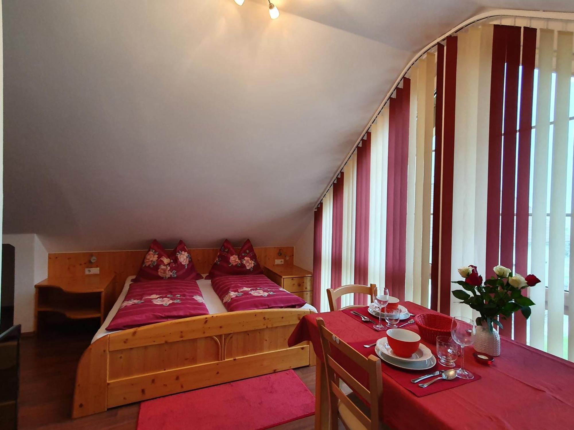 Appartements Claudia Маутерндорф Экстерьер фото